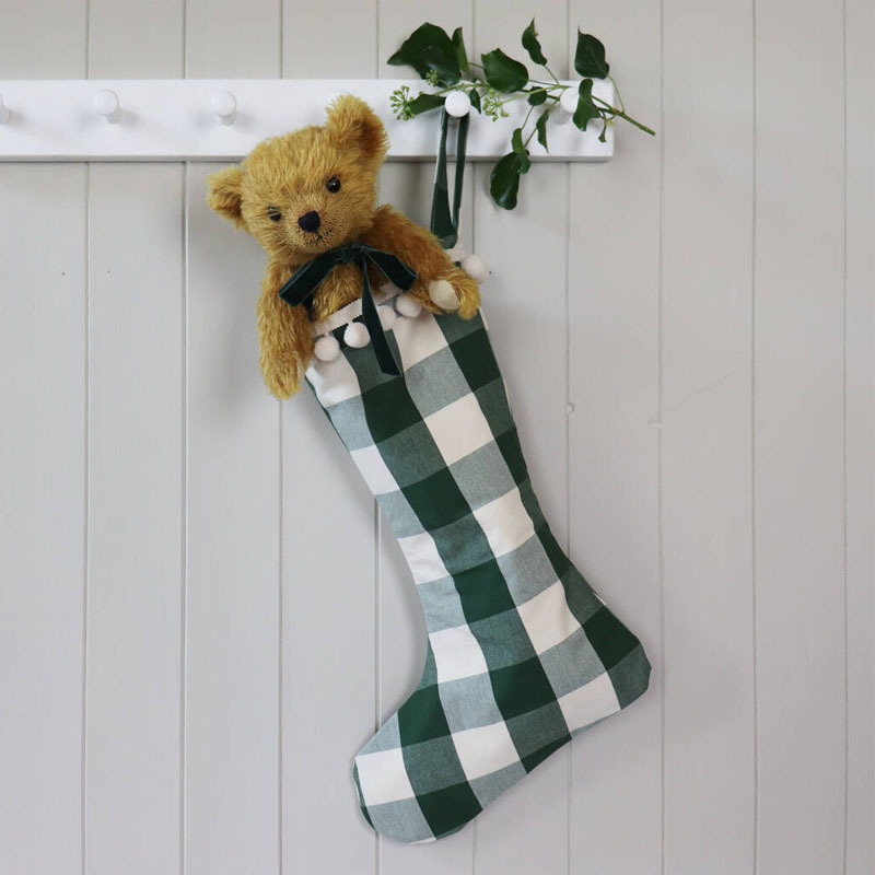 Wholesale Luxury Christmas Stockings Plaid Cotton Christmas Stocking Holder Stand