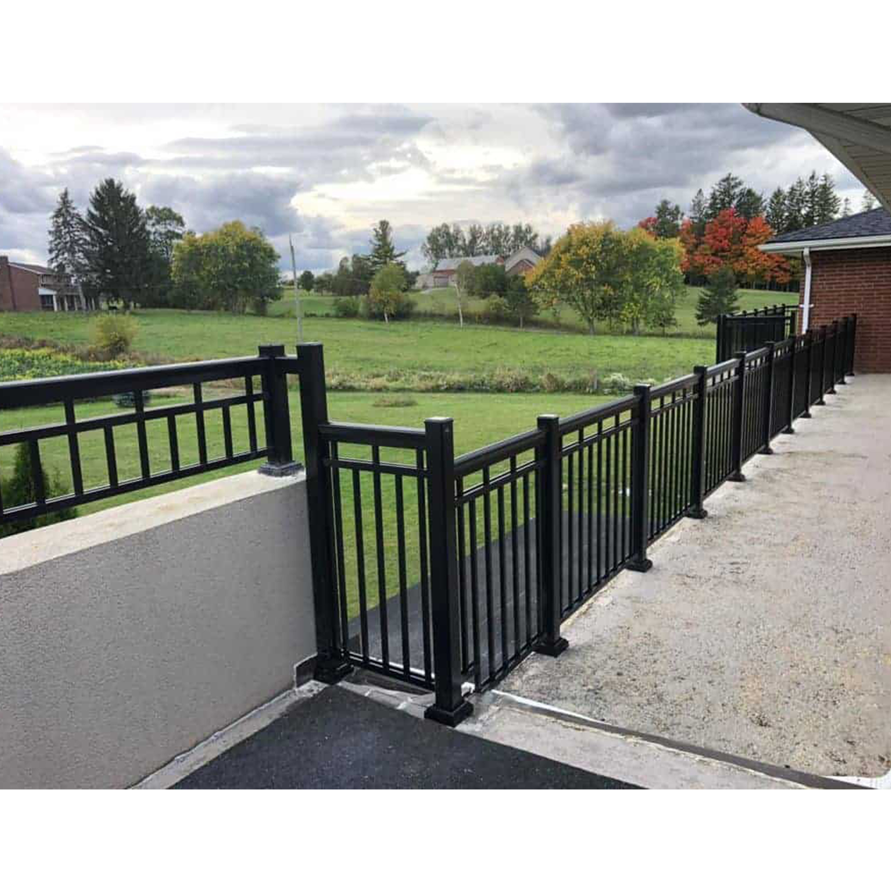 outdoor Cheap Deck Railings Glass Balustrade Handrail 304/316 Stainless Steel Post powder coating black Railing