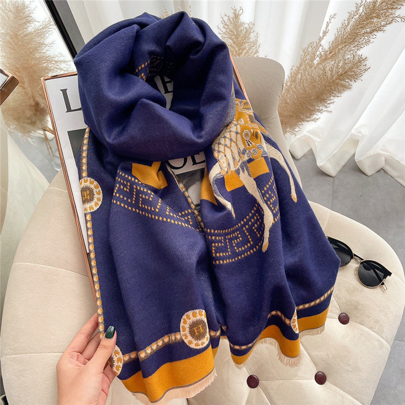 Luxury Designer Scarf Famous Brands Winter Wool Classics Plaid Tassel Scarves Fashion Ladies Shawl Outdoor Warm Scarf For Women