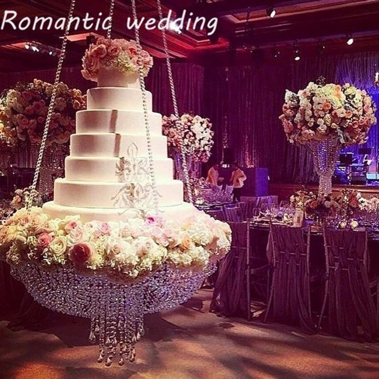 Wedding Cake Stand Crystal Suspended Cake Swing Chandelier Stand Display for Birthday Wedding Party Reception