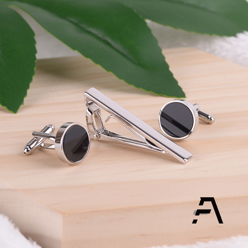 Black Onyx Cufflinks and tie bar with gift box