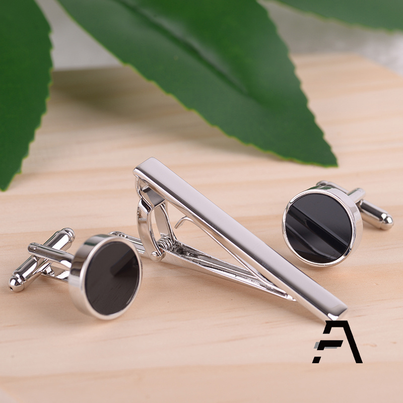 Black Onyx Cufflinks and tie bar with gift box