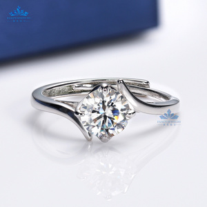 925 Silver Jewelry 9K 14K 18K Solid Gold GRA Certificate 1CT D VVS Moissanite Diamond Gold Wedding Engagement Ring