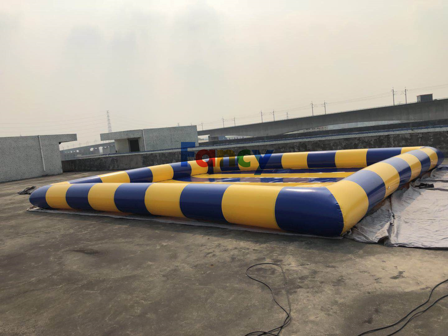 Custom commercial floating sea lake pool inflatable water/inflatable motorized water toy/huge inflatable water pool