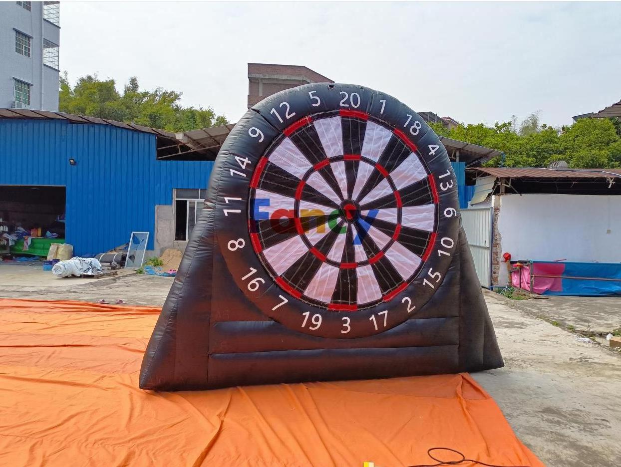 giant inflatable kick darts soccer ball board game/inflatable golf dart boards for outdoor football sport game