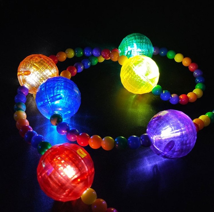 Wholesale Party Supply Flashing Led Mardi Gras Bead Necklace