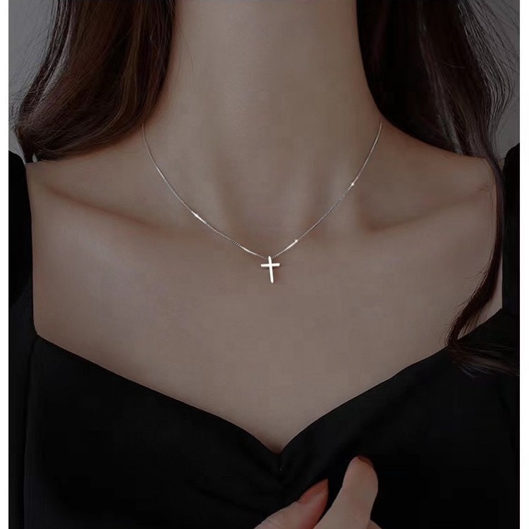 Wholesale Fashion silvie Plated Stainless Steel cross pendant necklace jewelry