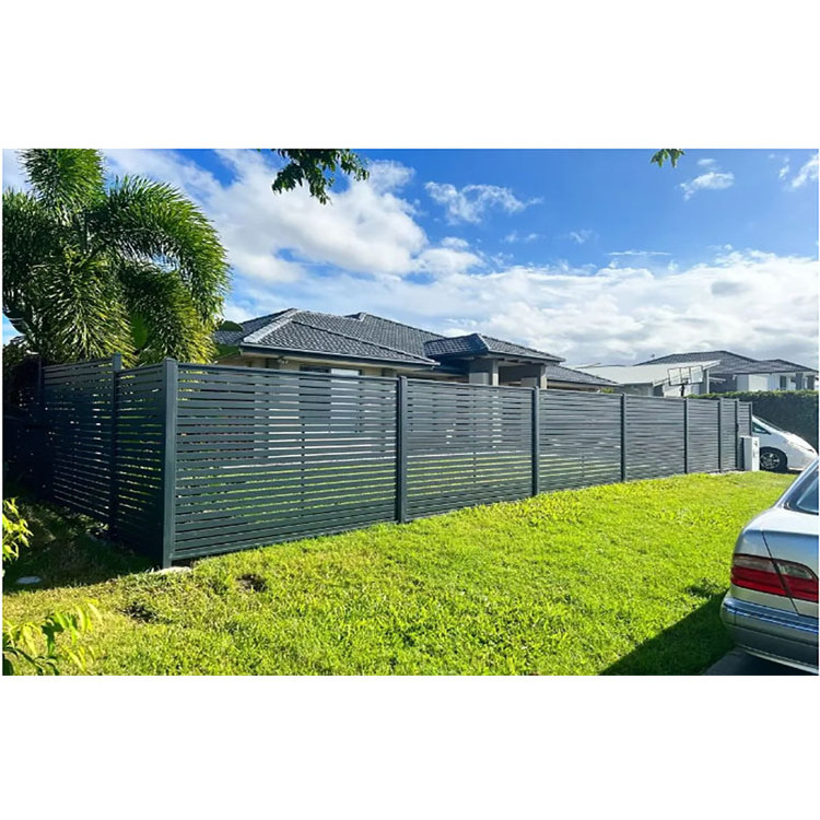 Hot sale modern design galvanized horizontal fence privacy fencing trellis gates for villa courtyard