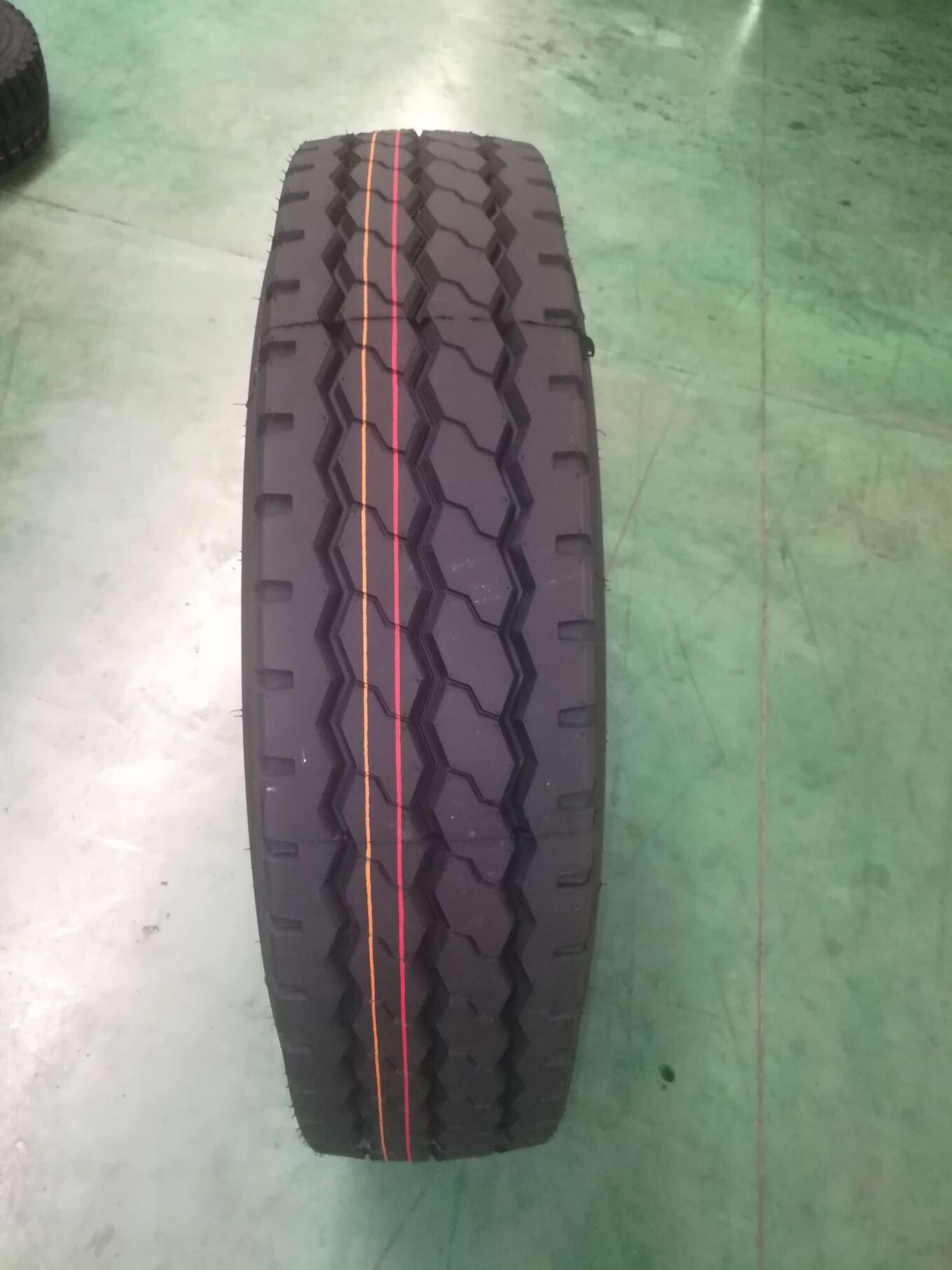 Longmarch super quality  truck and bus  tyre ( TBR TIRE) 11.00R20  Opals  Naaats windlong  brand popular in Pakistan