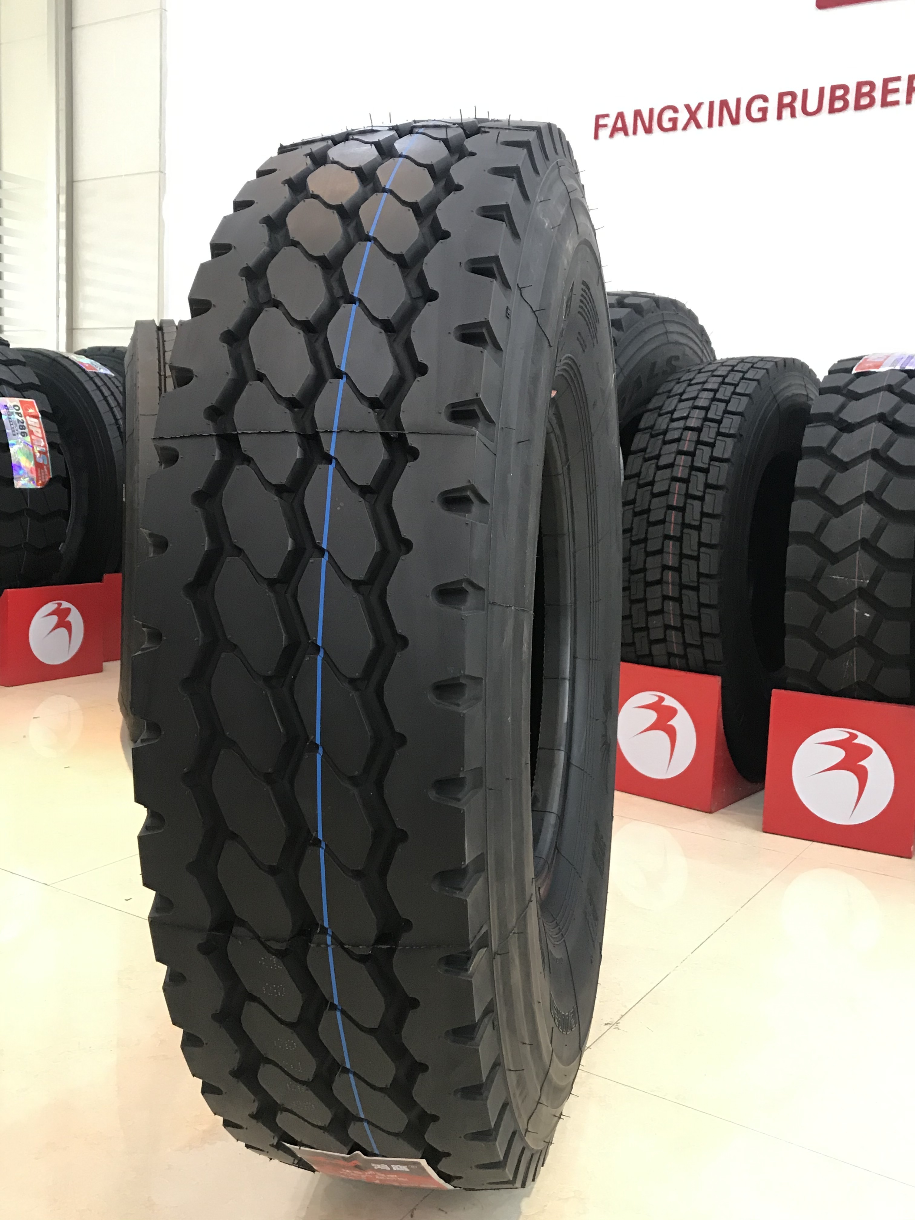 Maxxis Super quality  truck and bus  tyre ( TBR TIRE) 12.00R20  Opals. Glede .Naaats brand