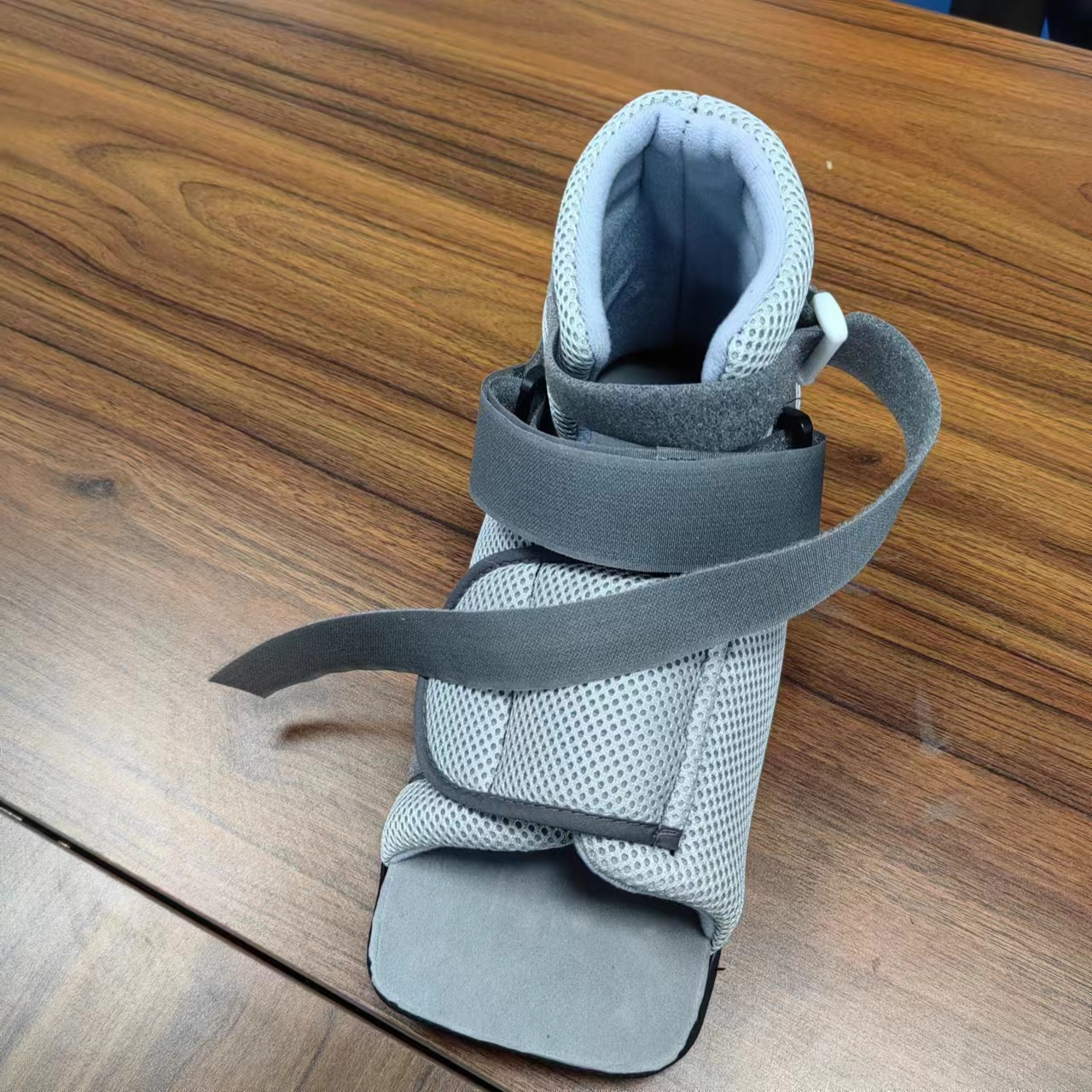 Non-slip rocker sole High Cast Boot for orthopedic fractures High Post OP Shoe Medical Shoe