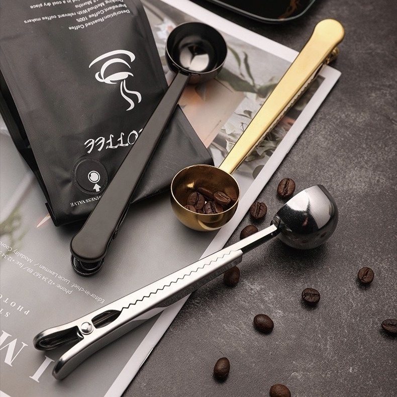 Food grade stainless steel brass gold black measuring spoon scoop with bag sealing clip for tea coffee bean