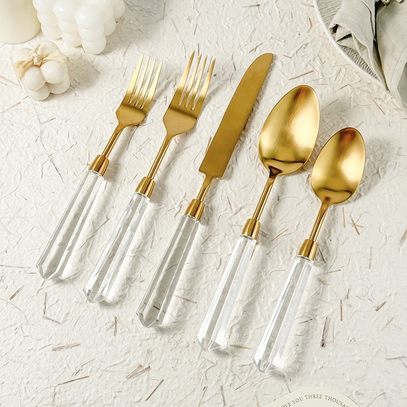 FANGYUAN Luxury royal wedding hotel stainless steel 304 gold prism clear acrylic handle flatware cutlery set spoons fork