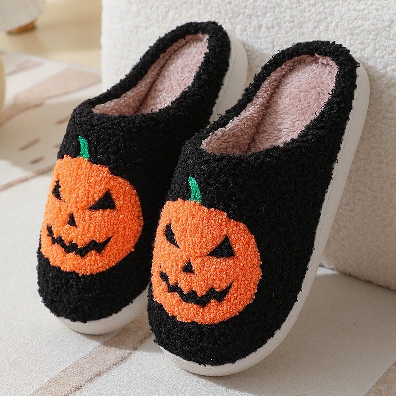 Wholesale hot sale orange Fuzzy house blue pink skull plush slides halloween pumpkin bat slippers