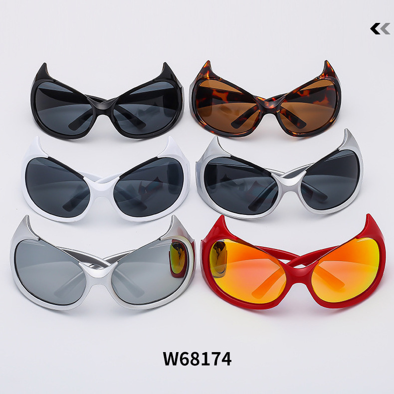 New Arrivals 2023 Cool Sunglasses Sport Look Custom Logo Female Trend Mirror Shades Eyewear Bat Sunglass