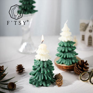 New Product Christmas Gift Home Decoration Desktop Crafts Pine Shaped Candles Christmas Tree Scented Candle