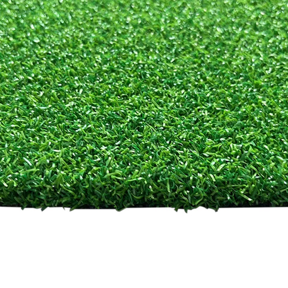 Outdoor Mini Golf Carpet 15mm Artificial Golf Grass Putting Green