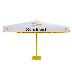 Outdoor Parasol with Crank Fashion Resistant  Repairable Furniture Umbrella with Logo