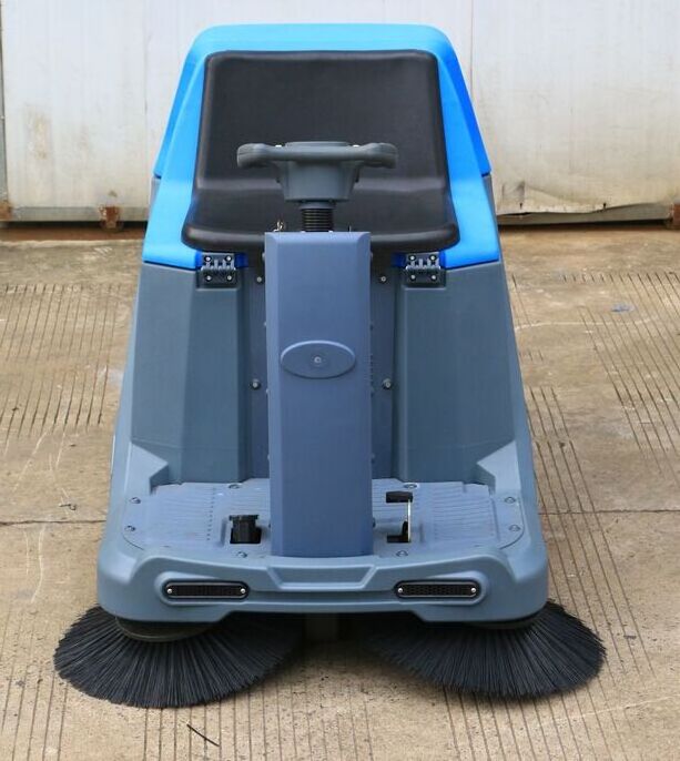 warehouse vacuum sweeper truck leaf street floor sweeper cleaning machine