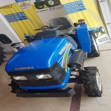 High Quality Sonalika Mini Tractor 4WD 25HP Rated Power with Crawler Drive New and Used Models for Farms CE Certified