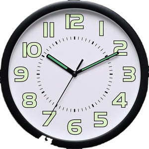 Modern Design Watch Wall Clock  With Second Hand Round Quartz Wall Clock