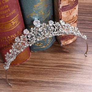 Wholesale cheap hair accessories beauty small metal princess head crown for pageant