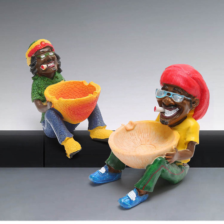 Wholesale Resin Ashtray Cool Color Designer Ash tray Fancy Smoking Tobacco Resin Rasta Jamaican Ashtray