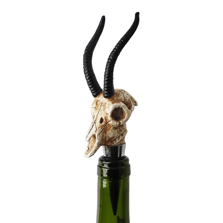 Creative Metal Bubalus Water Buffalo OEM Sublimation Resin Animal Buffalo Goats Antelope Horn Skulls Wine Bottle Stopper