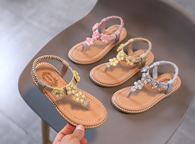 Fashion children's sandals girls shoes flower bow sweet children's flat bottom rubber pearl walking jelly commuter sandals