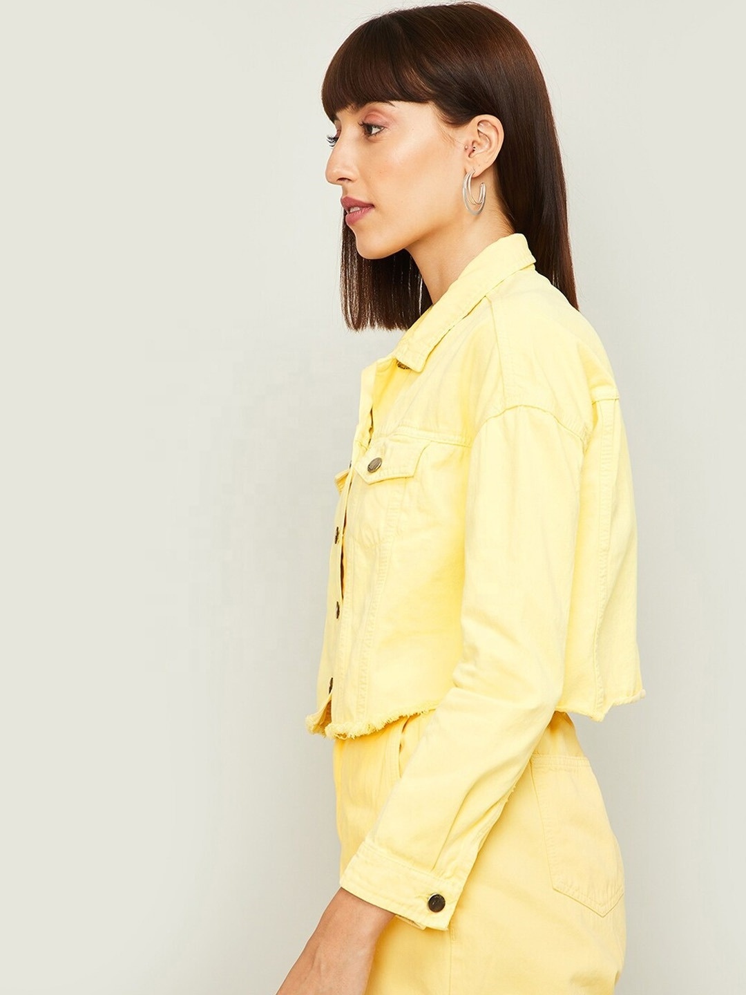 Yellow color fashioned summer casual wear jean denim jackets and denim coat