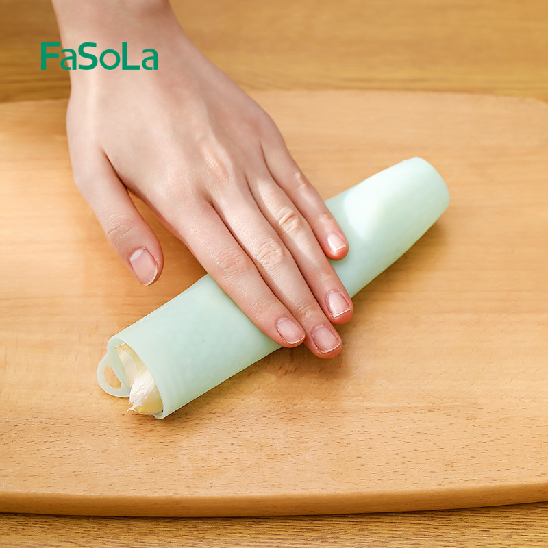 FaSoLa Garlic Peeler Skin Remover Roller Keeper Easy Quick to Peeled Garlic Cloves with Silicone Tube Roller Garlic Peeling Tool