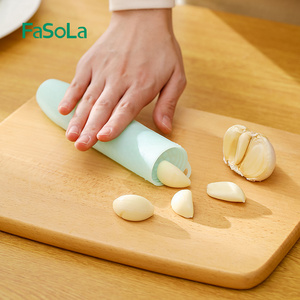 FaSoLa Garlic Peeler Skin Remover Roller Keeper Easy Quick to Peeled Garlic Cloves with Silicone Tube Roller Garlic Peeling Tool