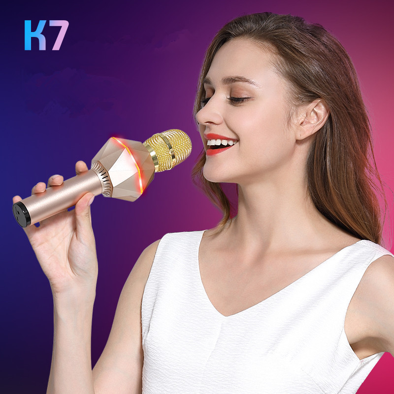 Professional Mini Portable Diamond Design Wireless Handheld Microphone with Karaoke Speaker Function