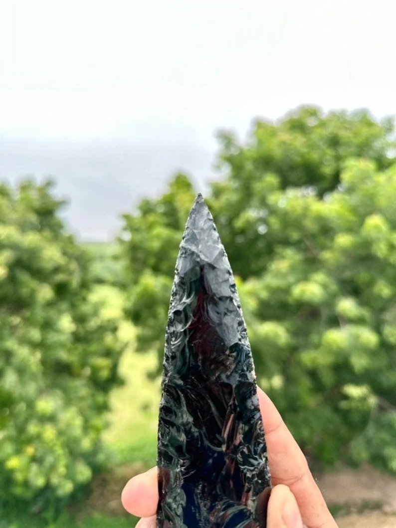 Hand Strapped Black Obsidian Crystal Knife Gemstone Athame Dagger Healing Quartz Stone Knives Wiccan Gift To Remove Negativity