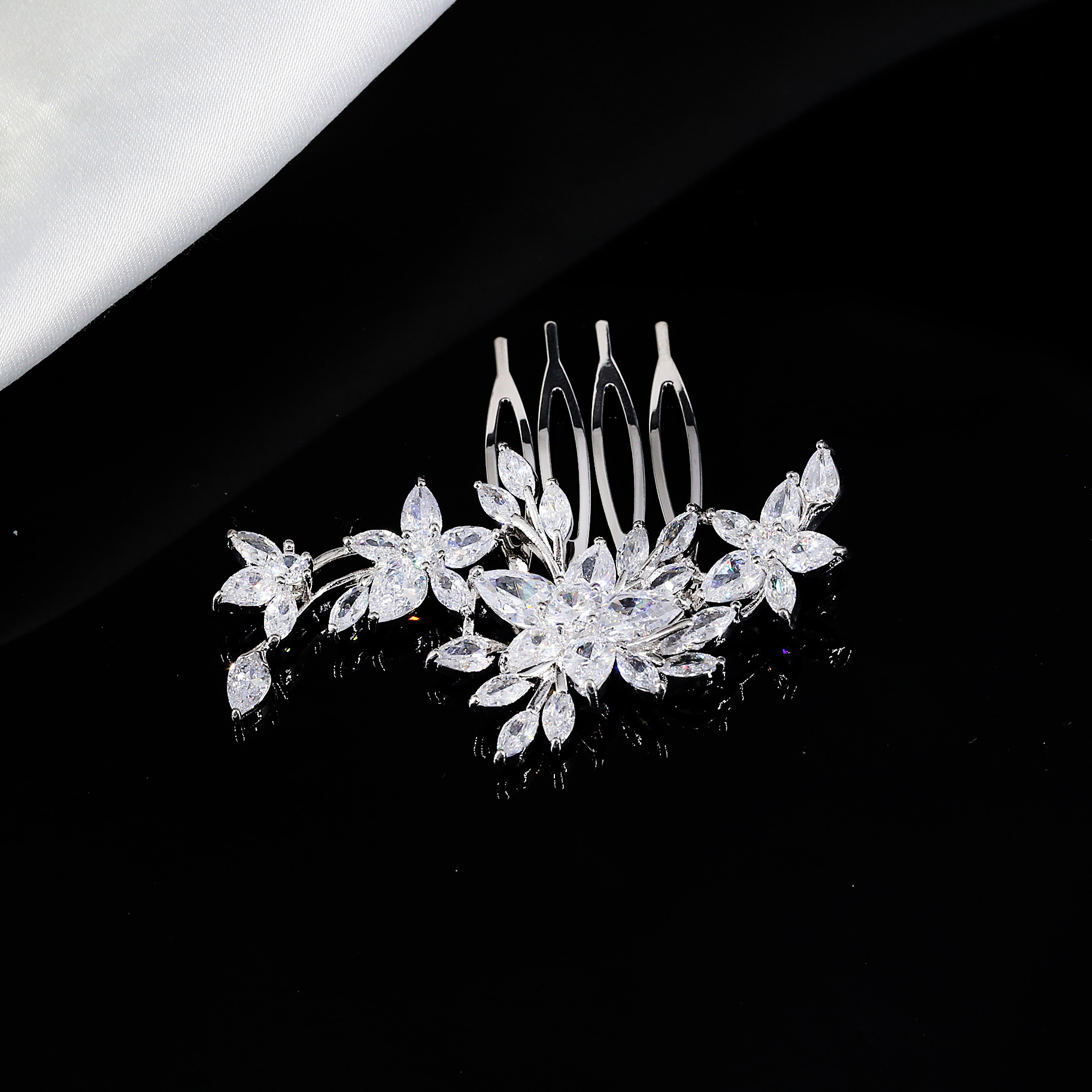 Wedding CZ Zircon Hair Comb Bride Head Ornaments Wedding Hair Combs Hair Accessories Bridal Diamond Women's Jewelry