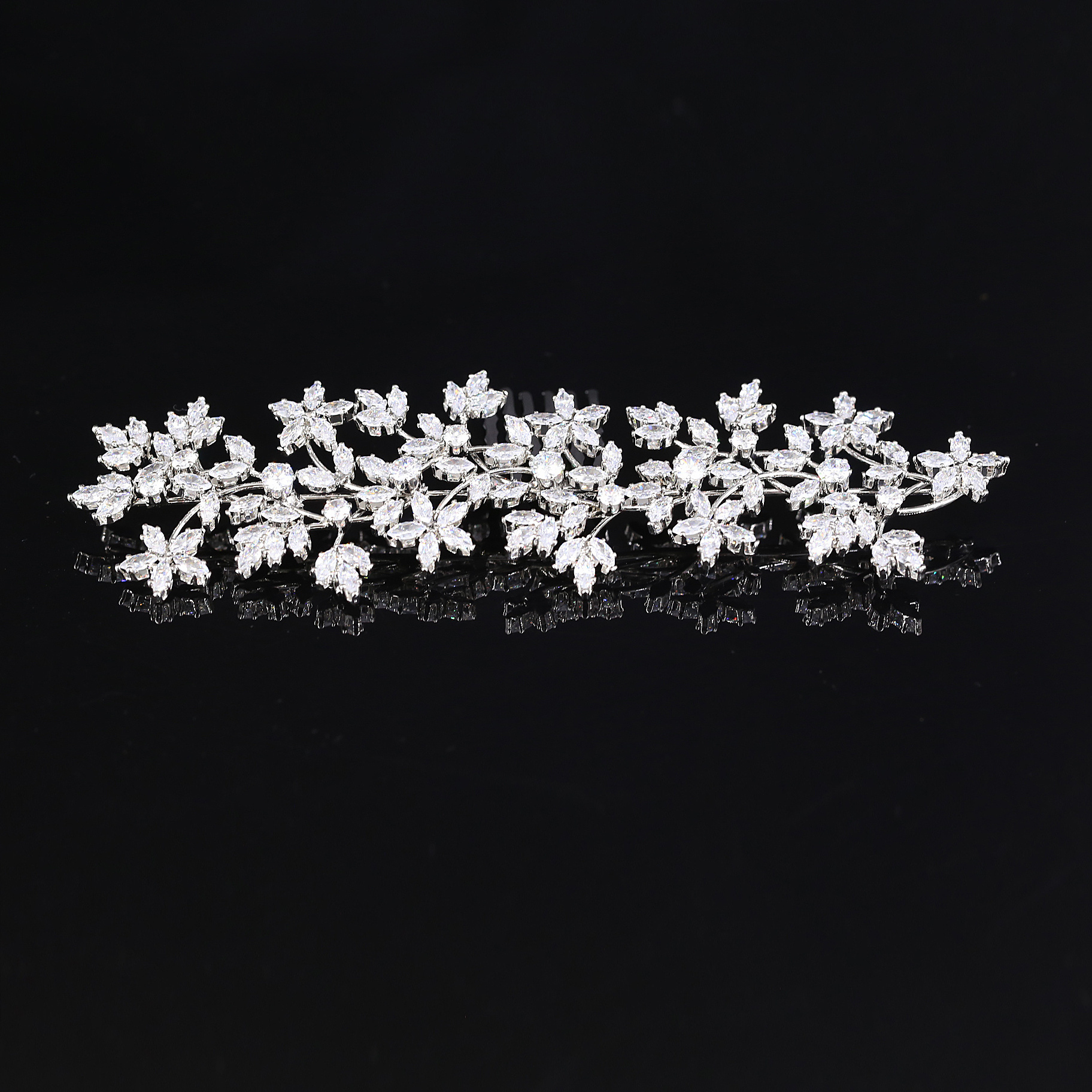 Hot Sale Women Bridal Comb Hair Accessories Luxury Floral Crystal Diamond Cubic Zirconia Bridal Wedding Headpiece