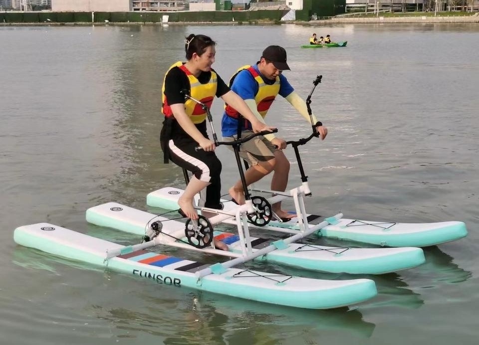 2024 New arrival double inflatable Tandem bicycle  floating water bike pedal boat with propeller for two person