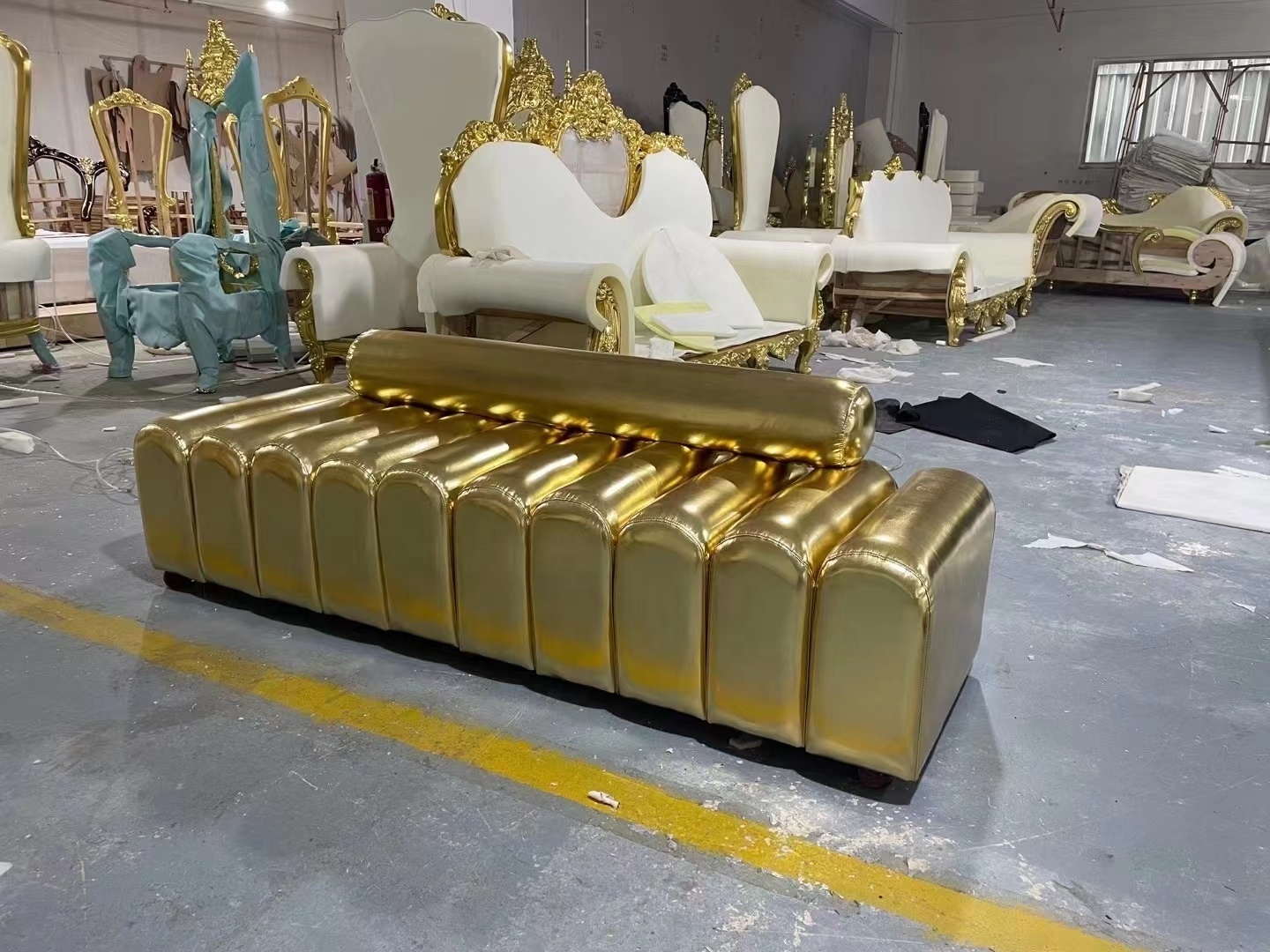 hot sale gold leather sofa wedding sofa royal wedding piano sofa