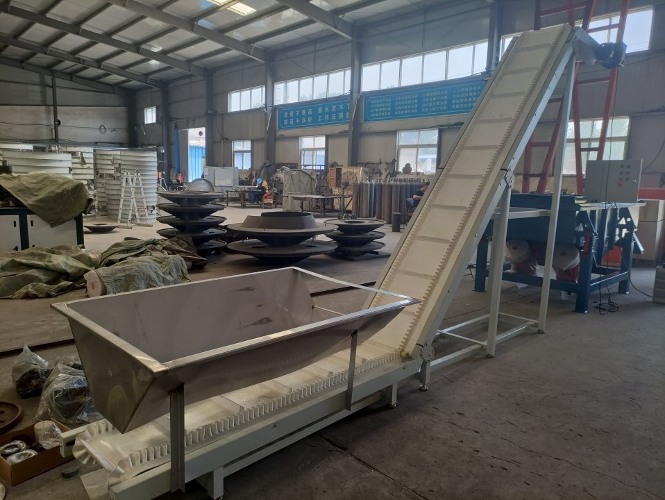 FBD bucket elevator conveyor inclined sidewall conveyor belt