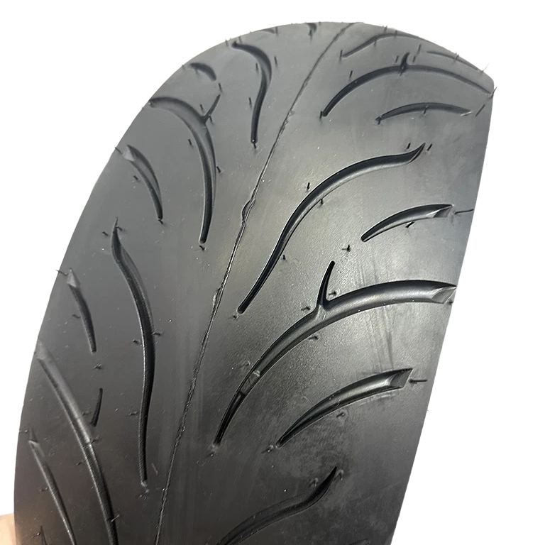 Tubeless motorcycle tire 17 inch tyre 180/55-17 FB685 4PR TL