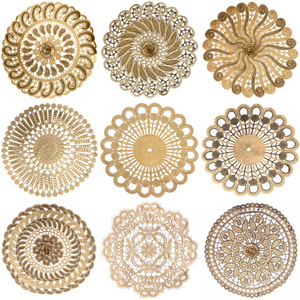 Round Lace Placemats for Dining Table Polyester Floret Embroidered Organza Doilies Vase Mat