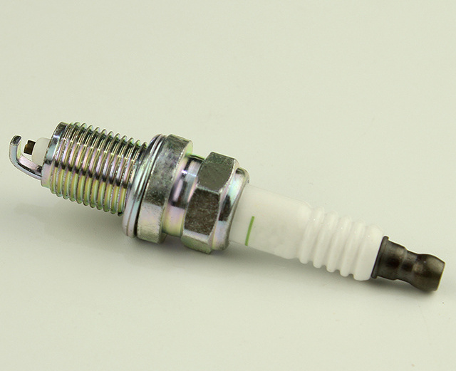 Spark Plug 7390 Bkr5ey Nickel Copper spark plug Factory Wholesale Spark Plug for gas generator