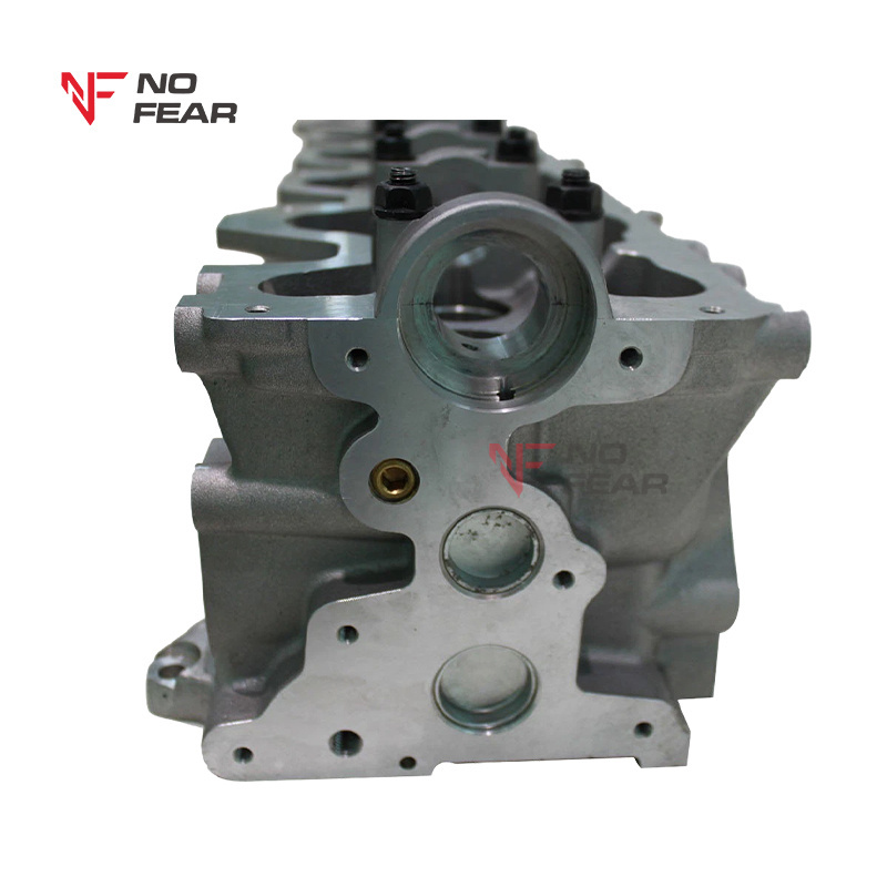 2.8D SOHC 12V Motor RD28 Cylinder Head Assembly 11040-G9825 for Nissan Patrol Cedric Gloria RD28 Diesel Engine