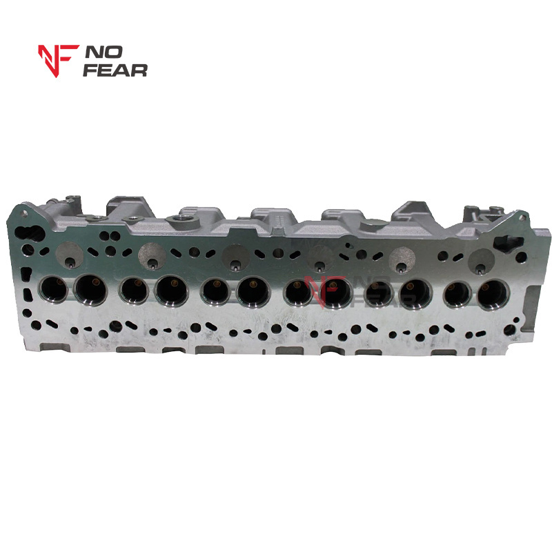 2.8D SOHC 12V Motor RD28 Cylinder Head Assembly 11040-G9825 for Nissan Patrol Cedric Gloria RD28 Diesel Engine