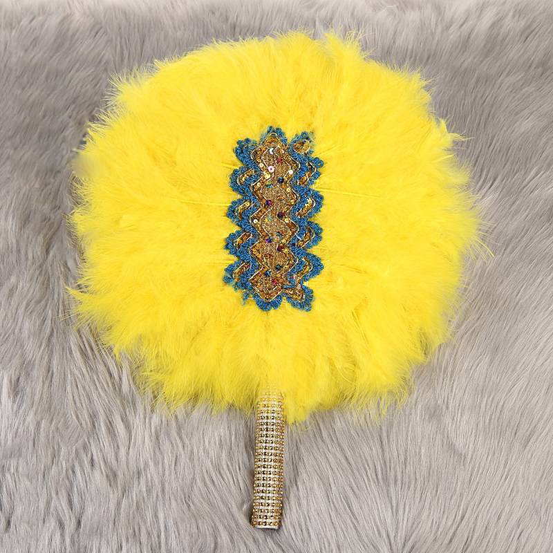 11 colors available on stock fashion Africa bridal feather hand fan wedding feather fans