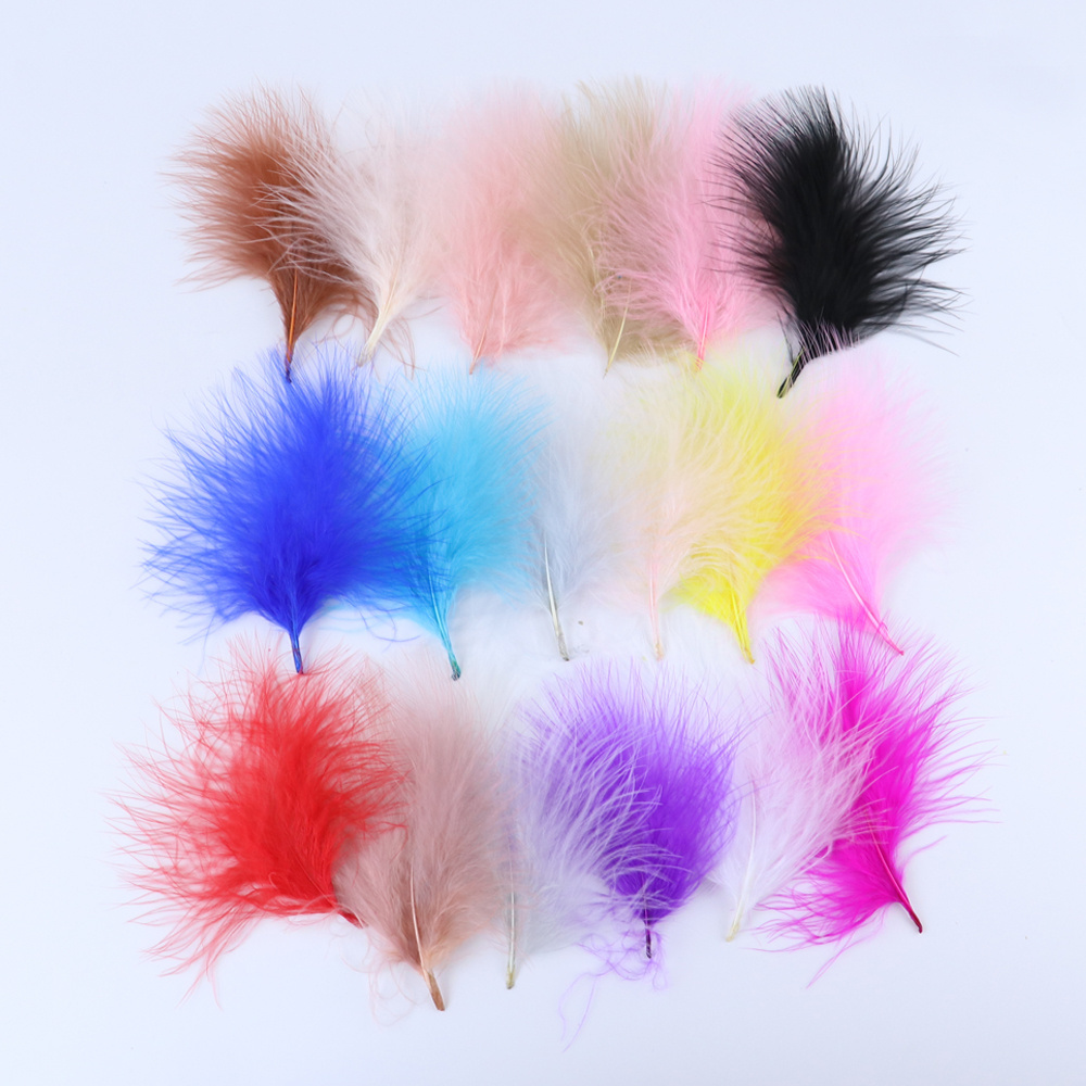 Fashionable Plume Factory Wholesale Cheap Dyed Hot Pink Fluffy Clothes Carpet Flower Turkey  Feather for Turkey  Decorations