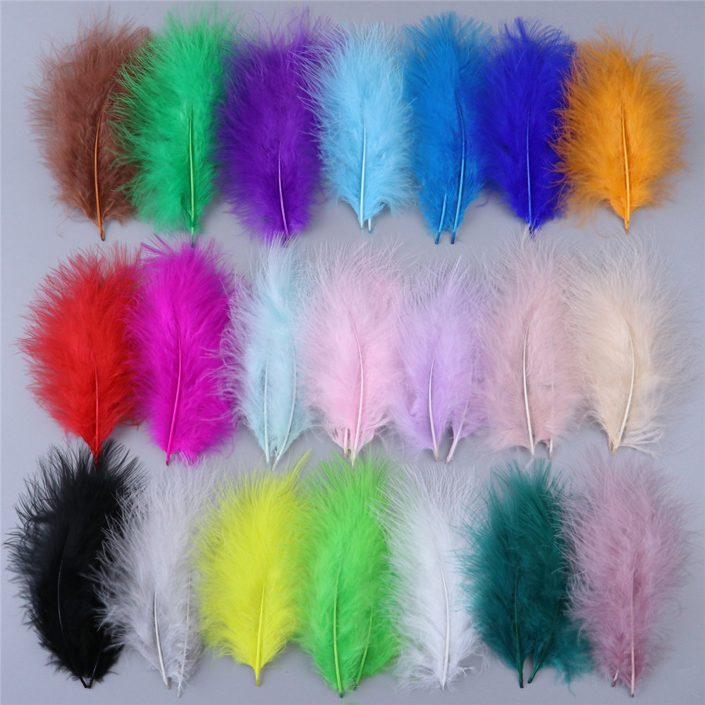 Fashionable Plume Factory Wholesale Cheap Dyed Hot Pink Fluffy Clothes Carpet Flower Turkey  Feather for Turkey  Decorations