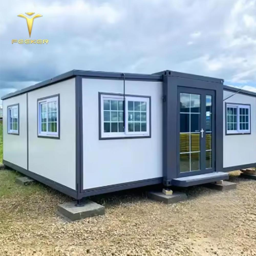 Low Cost Modern Prefabricated Homes With Roll Up Door And Cold Storage In China