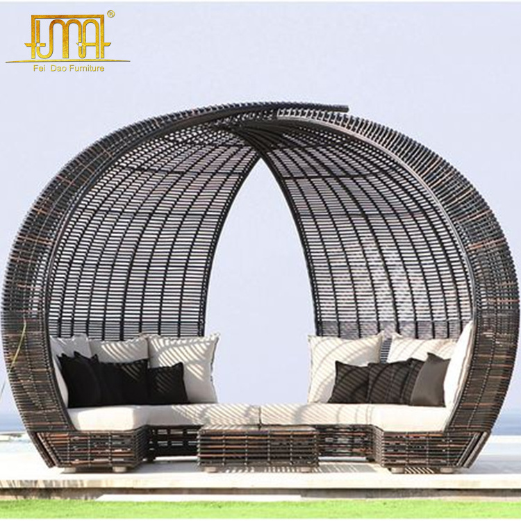 European style outdoor furniture wicker unique round shape sofa with canopy