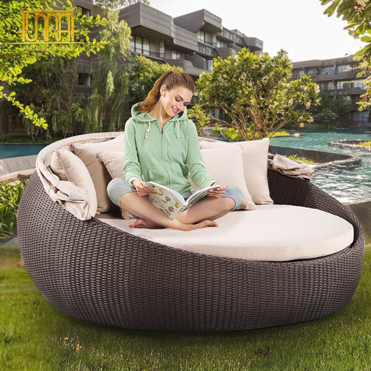 Modern Cabana Outdoor Furniture Pool Side Wicker Rattan Day Bed With Canopy